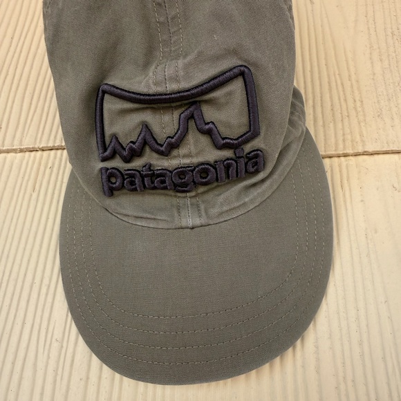 Patagonia P-6 Logo Visor - Picture 2 of 4